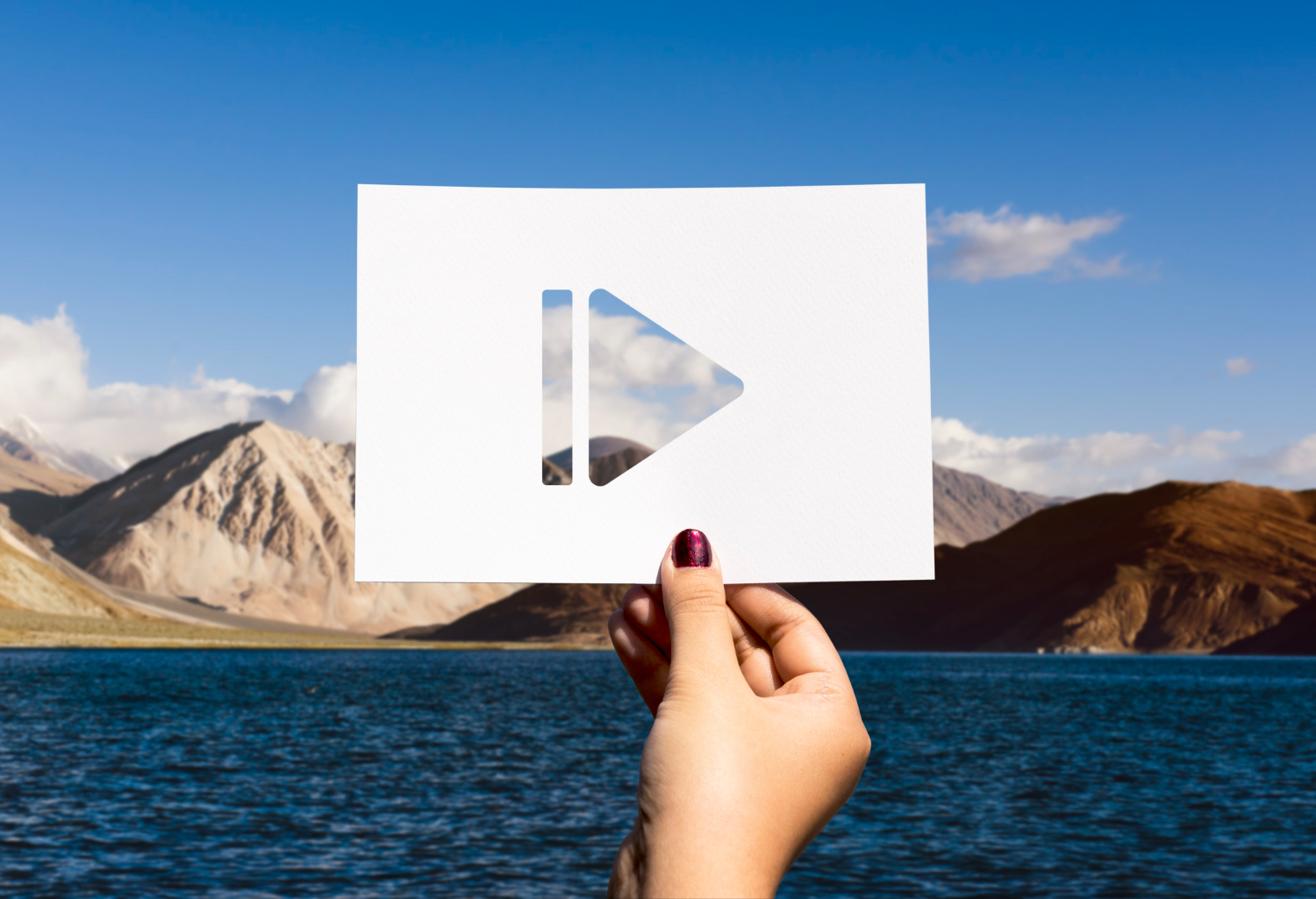 Reels ve TikTok Video İçerikleri Nasıl Yapılır? 2026 İçin 6 Etkili Strateji